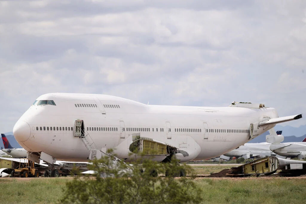 may-bay-747