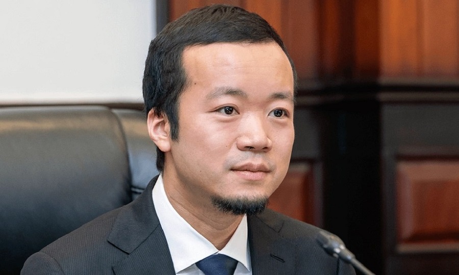 Chen Zhi hiện đang bỏ trốn