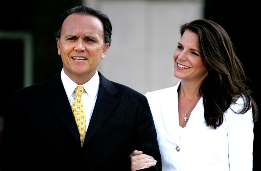Richard Scrushy là kẻ đứng sau